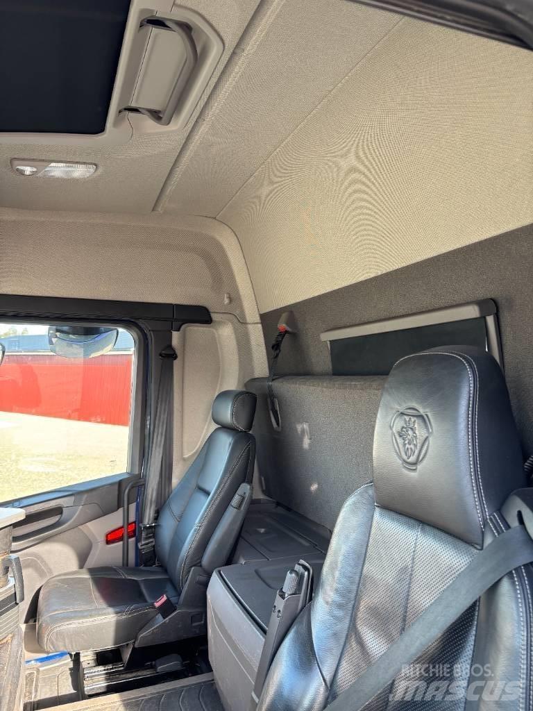 Scania R 650 Nákladné vozidlá na prepravu dreva