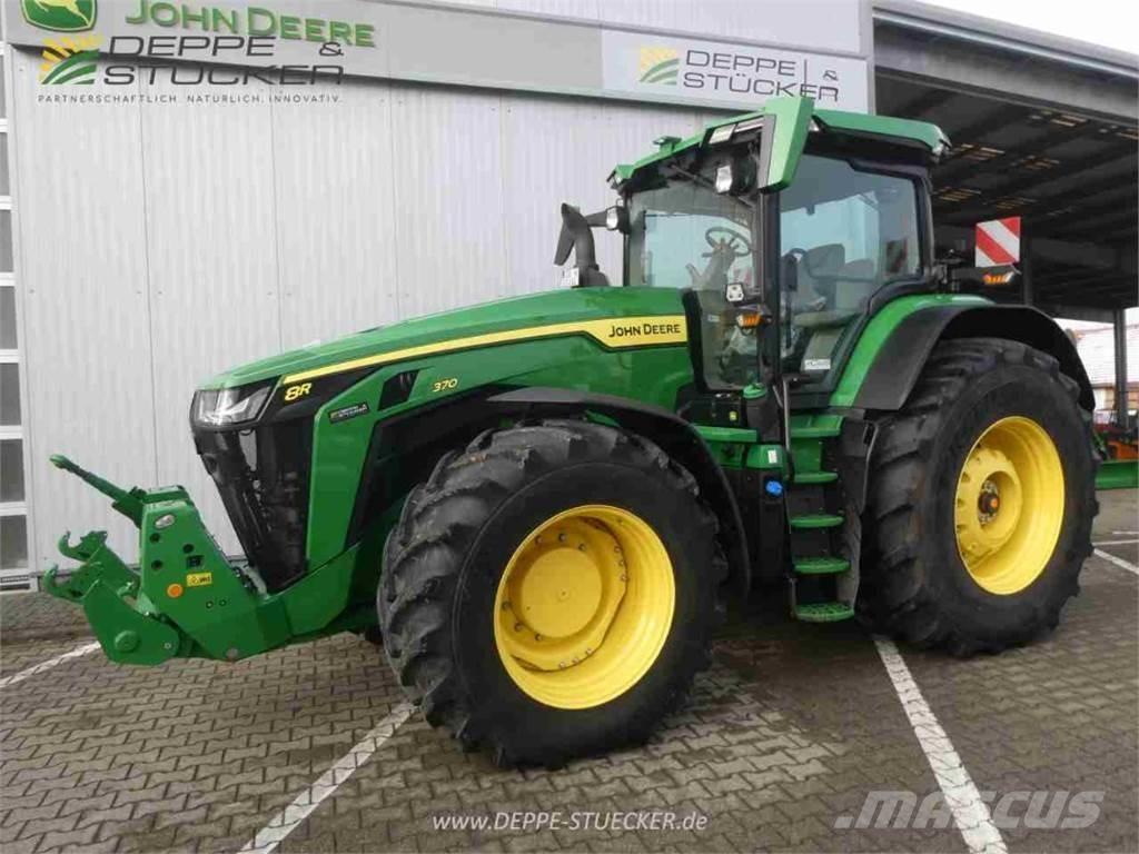 John Deere 8R 370 Traktory
