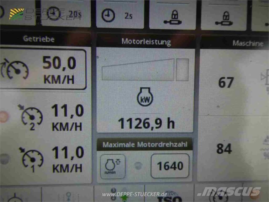 John Deere 8R 370 Traktory