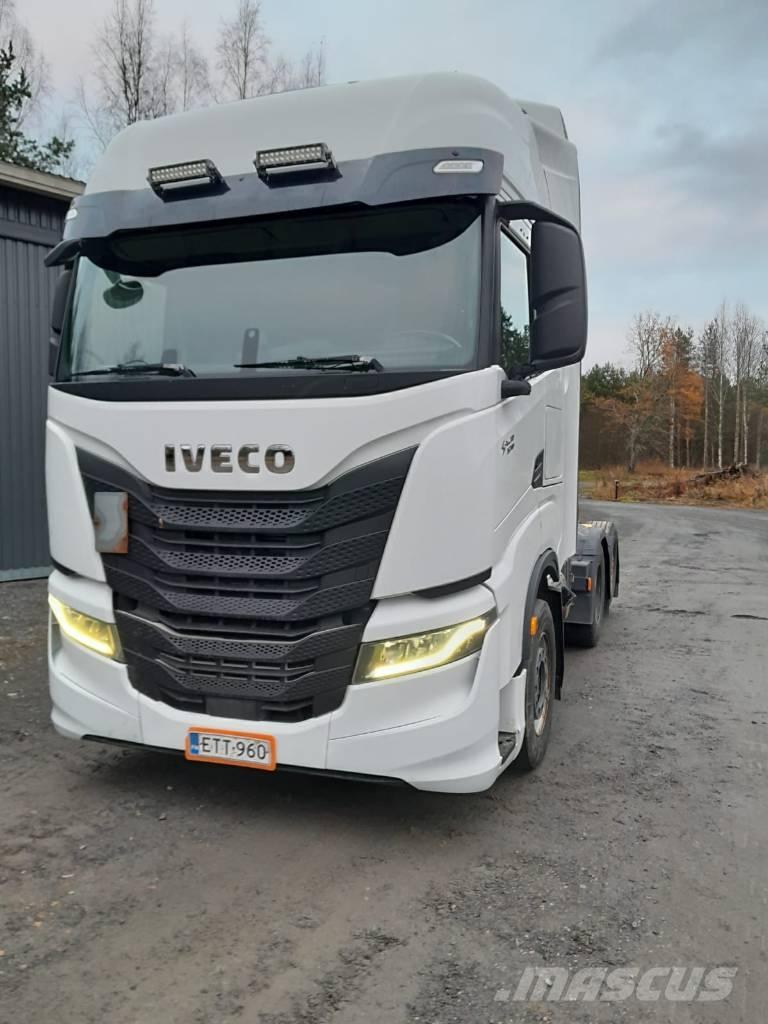 Iveco S-Way AS 440 Ťahače