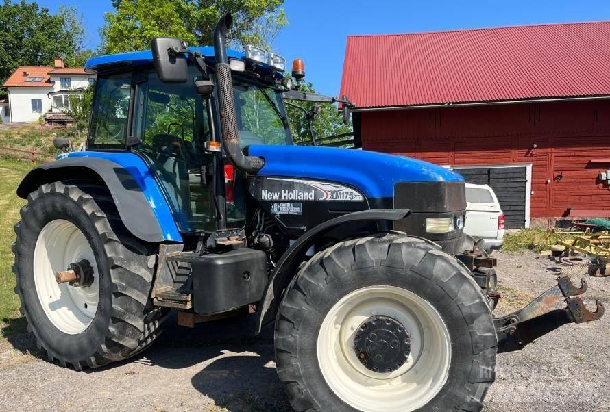 New Holland TM 175 Traktory