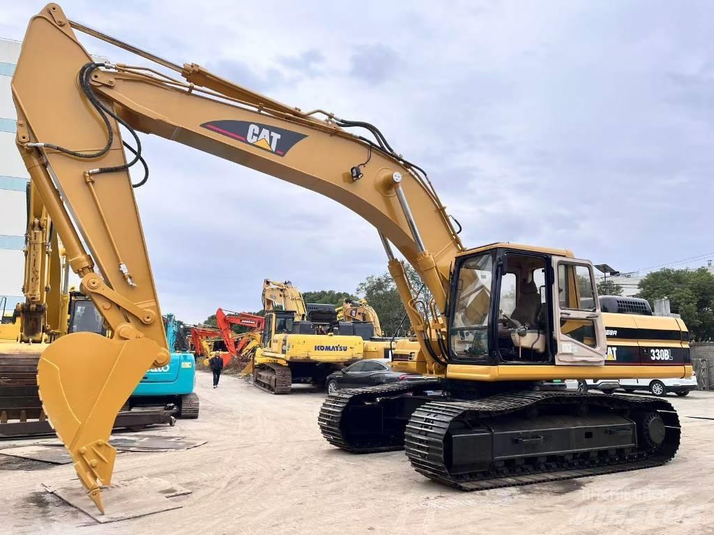 CAT 330 B Pásové rýpadlá