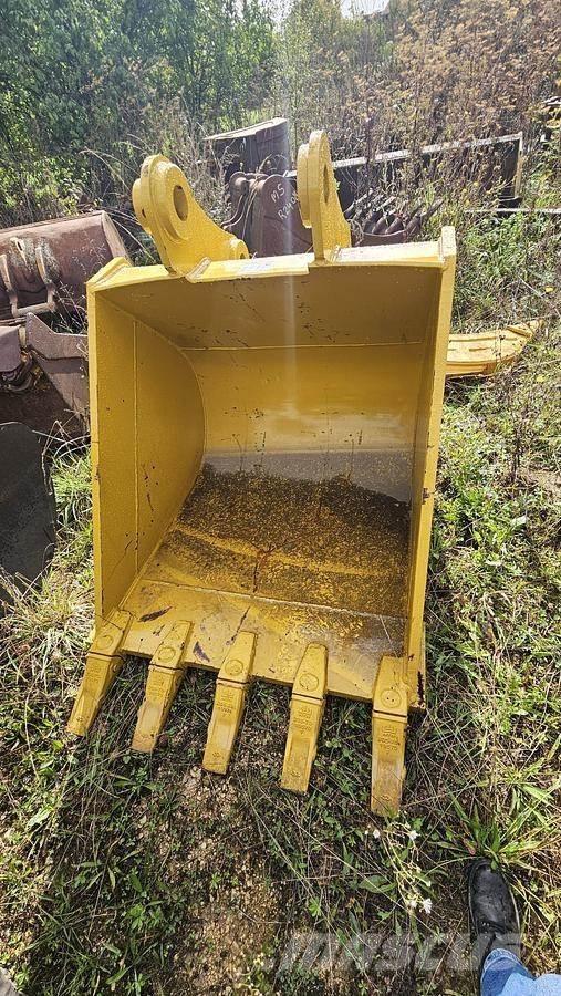 Komatsu PC200 Lopaty