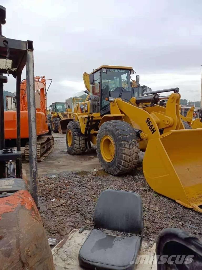 CAT 966 H Kolesové nakladače