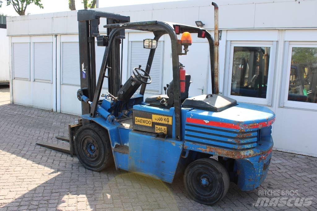Daewoo D 40 S Dieselové vozíky