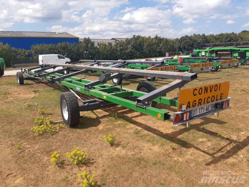 John Deere 640 D Kombajnove hlavice