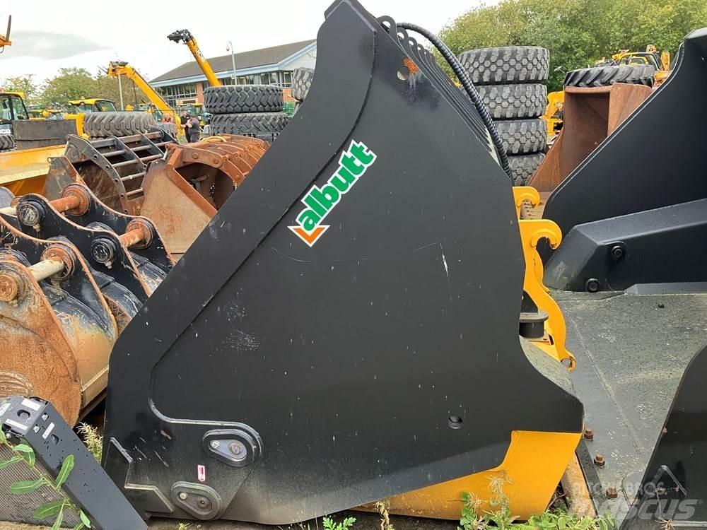 Volvo L 120 F Kolesové nakladače