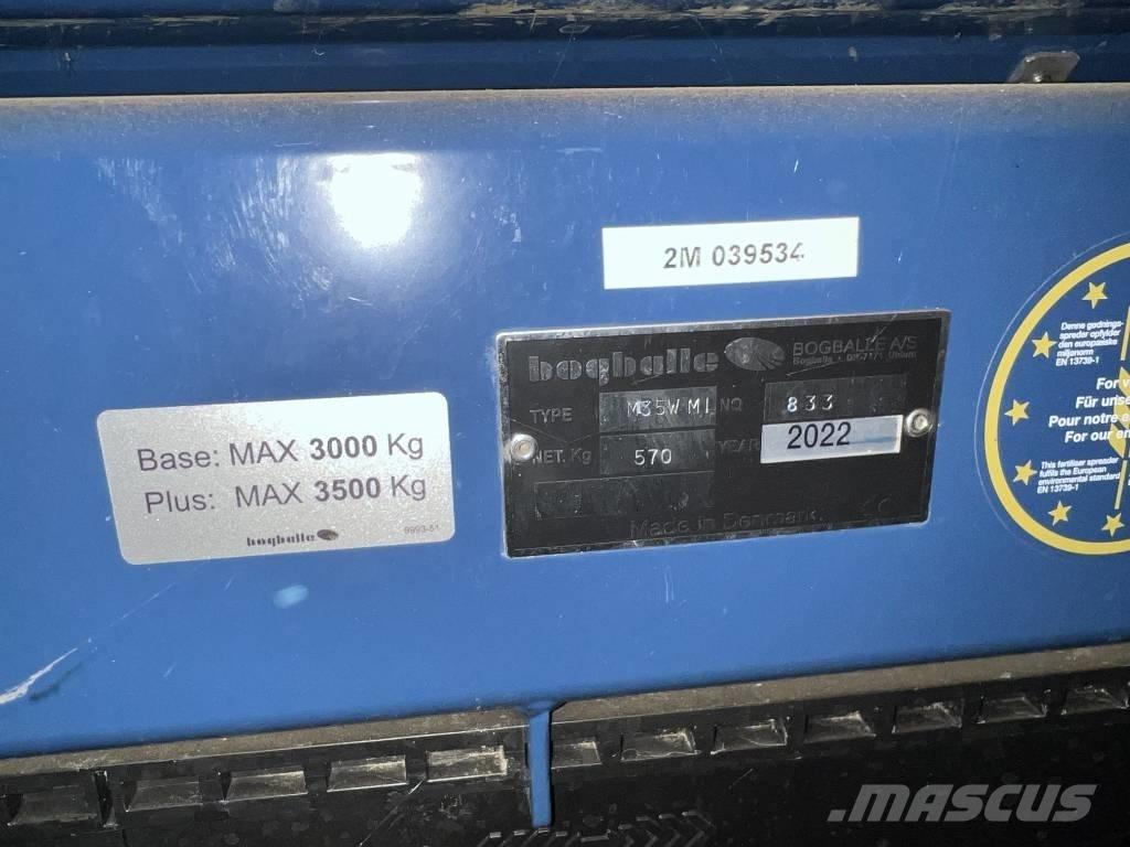 Krm M35W PLUS Rozmetadlá priemyselných hnojív