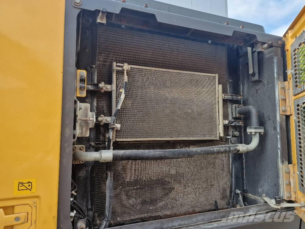 Volvo EC 250EL Pásové rýpadlá