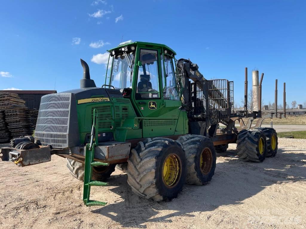 John Deere 1510G Lesné traktory