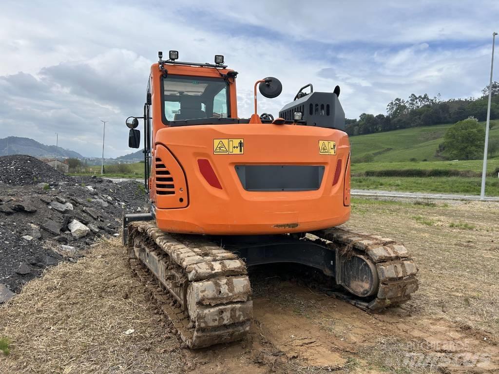 Doosan DX 140 Pásové rýpadlá