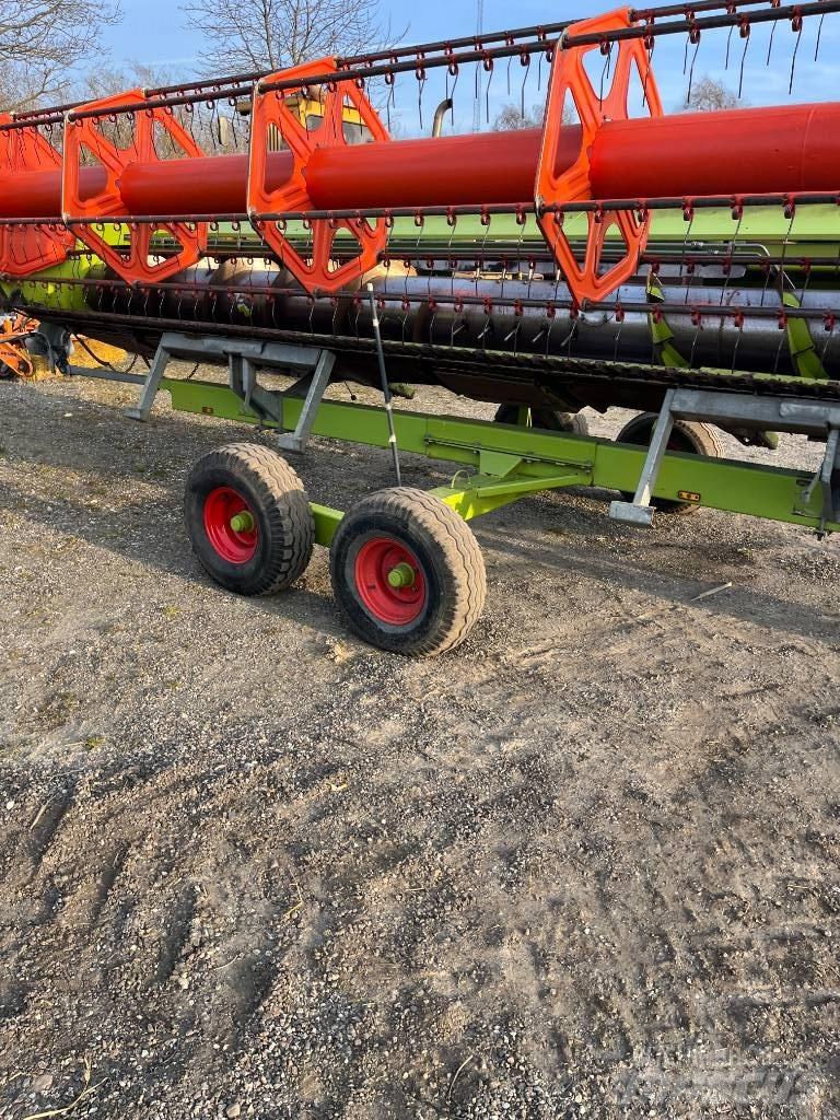 CLAAS LEXION 540 Kombinované zberacie stroje