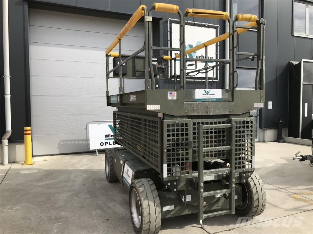 JLG M3369 (4331) Nožnicové zdvíhacie plošiny