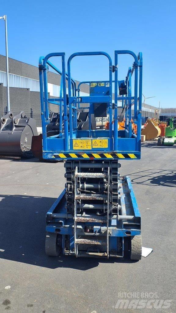 GENIE GS4047 Nožnicové zdvíhacie plošiny