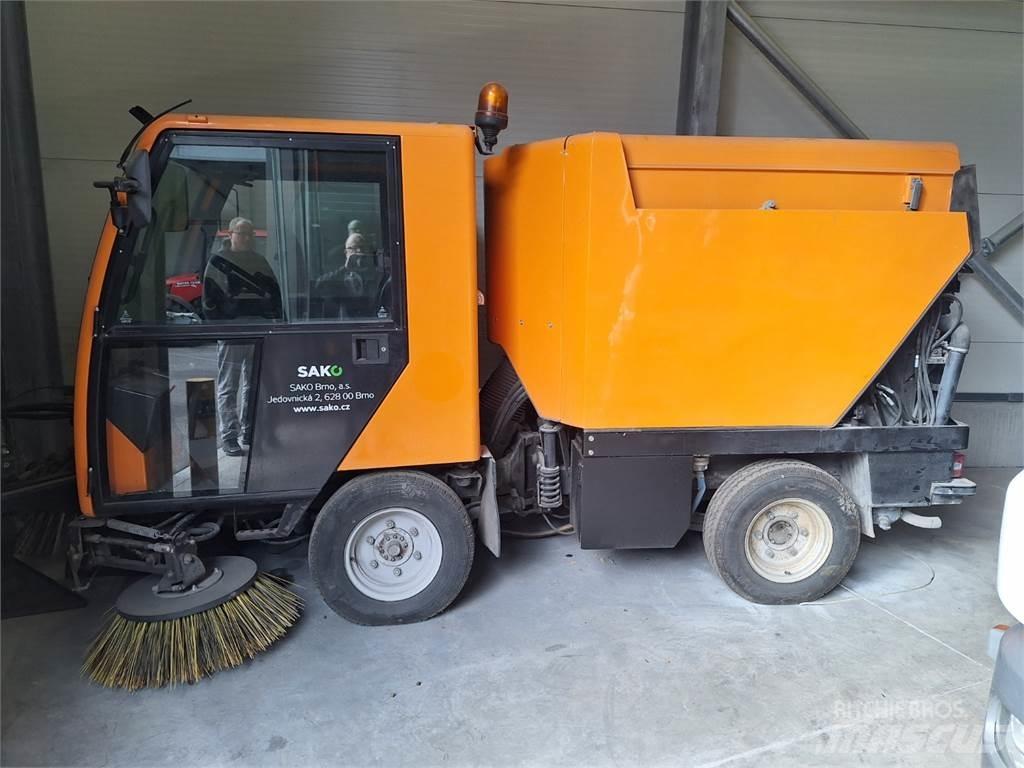 Bucher CC 2000 E2 Stavebníctvo - ostatné