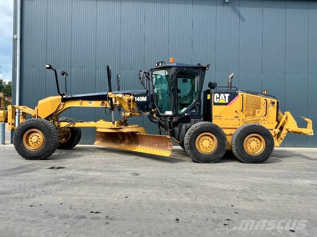 CAT 140M Grejdery
