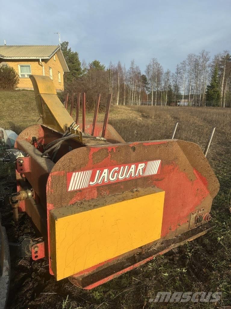 Jaguar Paalisilppuri Drviče a rezače balíkov