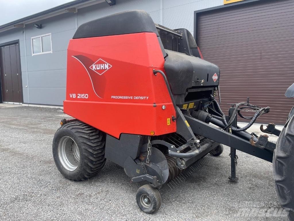 Kuhn VB 2160 OC 23 Lisy na okrúhle balíky