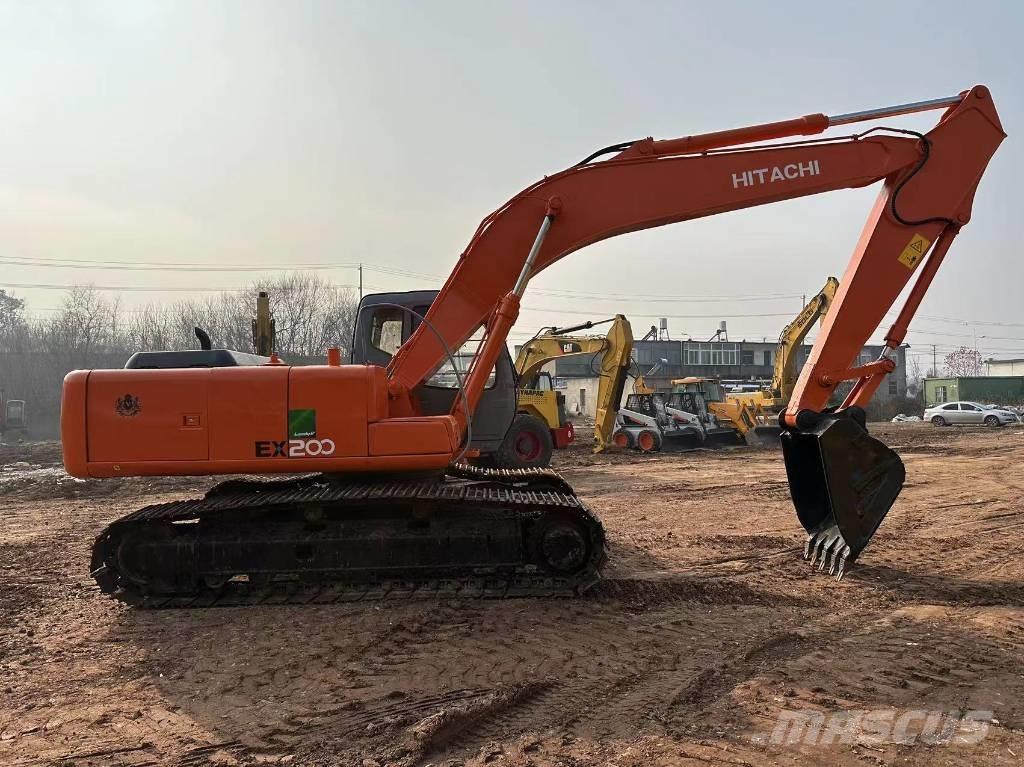 Hitachi EX 200 Pásové rýpadlá