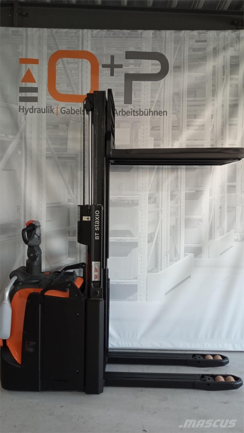 Toyota SPE200D Samohybné vozíky