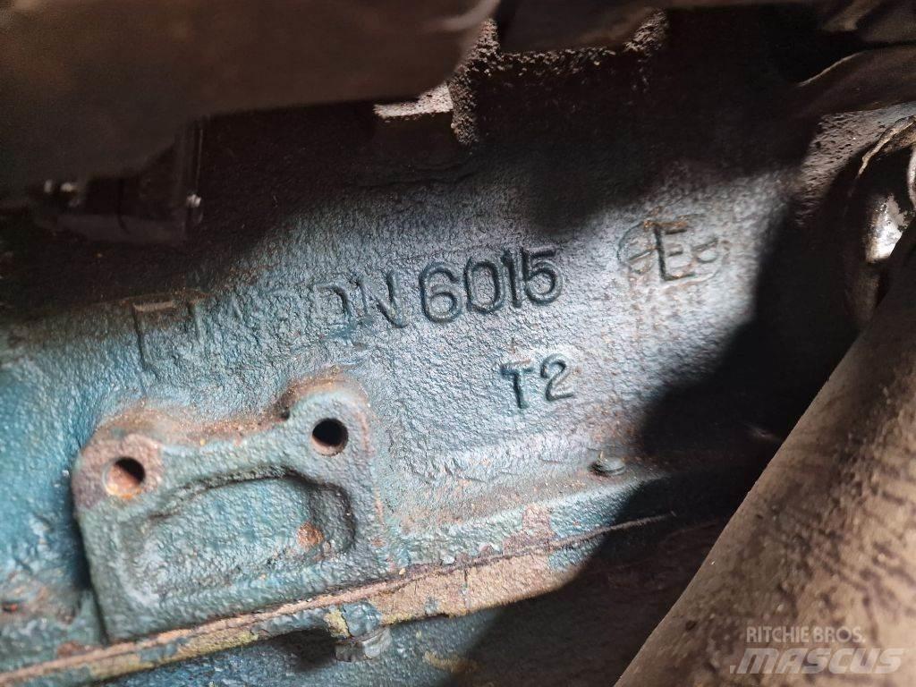 Ford F2 6015 Motory
