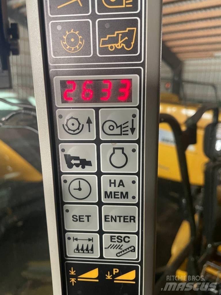 New Holland CS660 Kombinované zberacie stroje