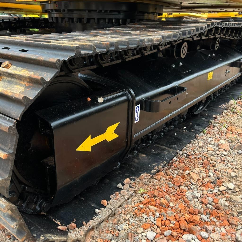 CAT 320D2L Pásové rýpadlá