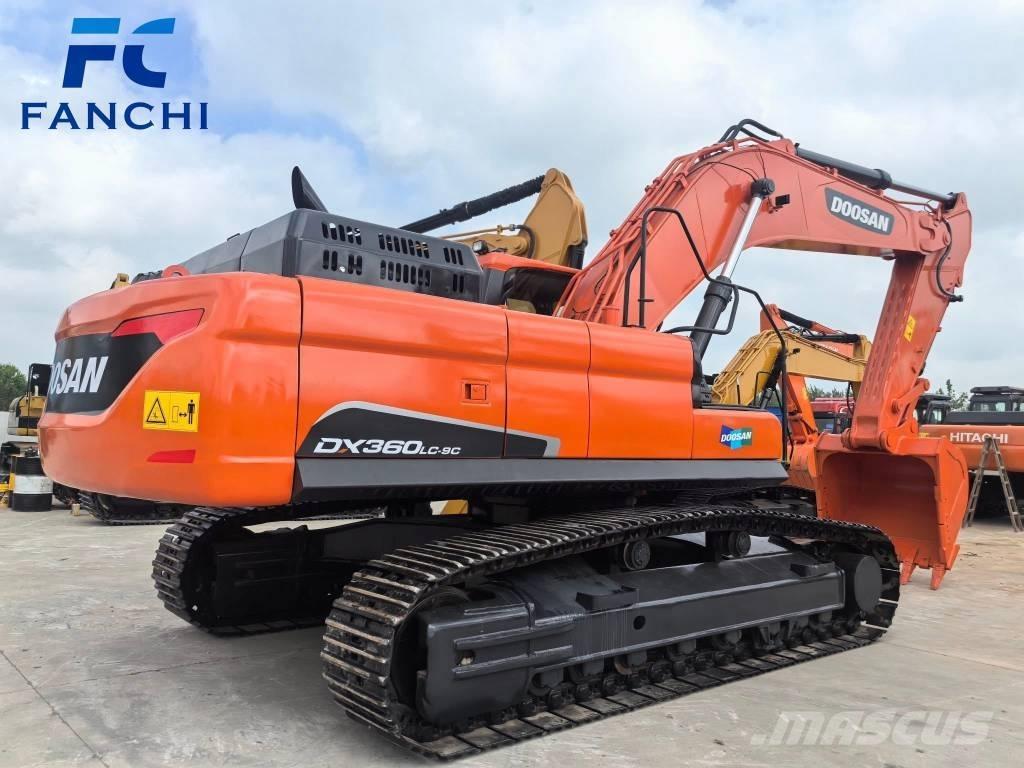 Doosan DX 360 LC Pásové rýpadlá