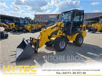 Hytec FM35T Teleskopické kolesové nakladače
