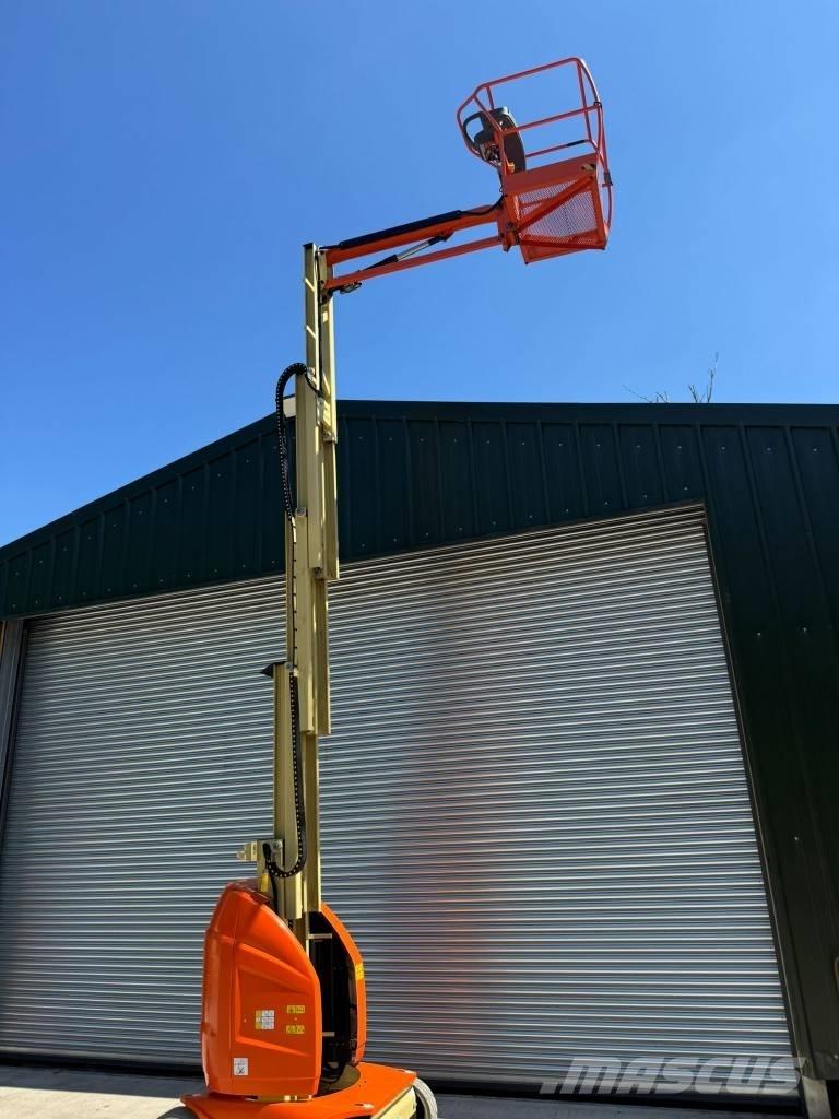 JLG Toucan 10 E-L Vertikálne stĺpové výťahy