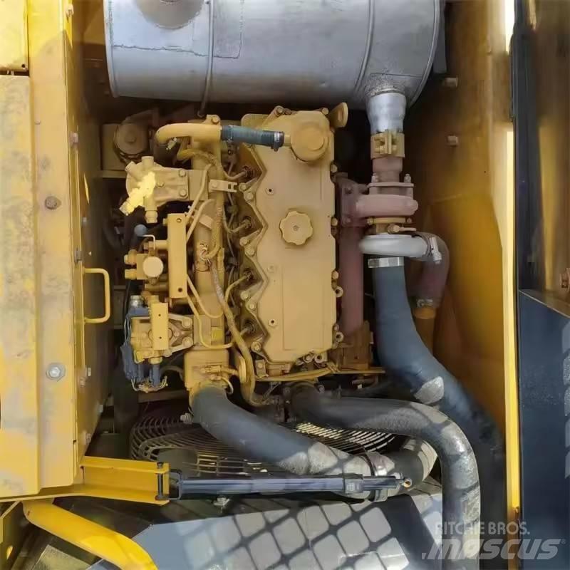 CAT 315 D Pásové rýpadlá