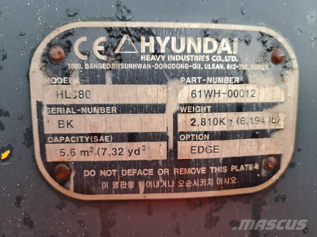Hyundai HL980 Kolesové nakladače