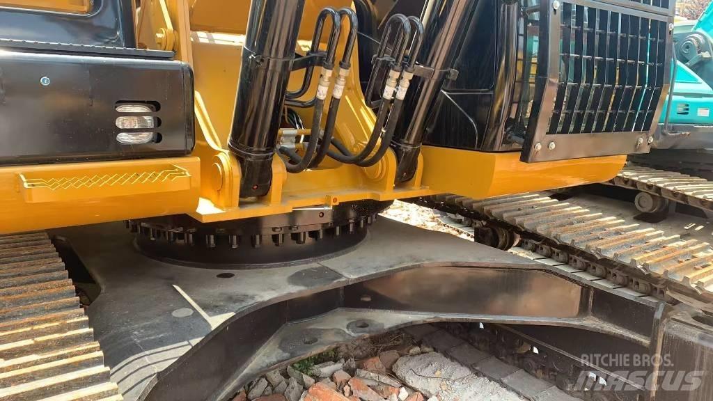 CAT 329 D Pásové rýpadlá