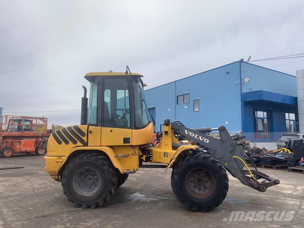 Volvo L 35 B Kolesové nakladače