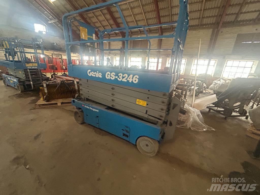 Genie GS3246 Nožnicové zdvíhacie plošiny