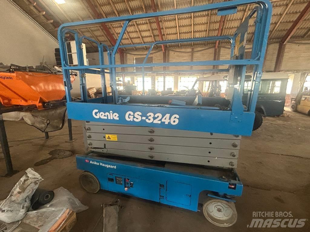 Genie GS3246 Nožnicové zdvíhacie plošiny