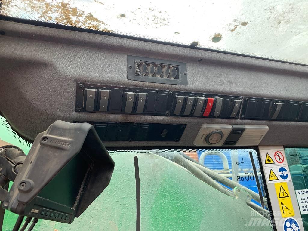 Sennebogen 818E Stroje pre manipuláciu s odpadom