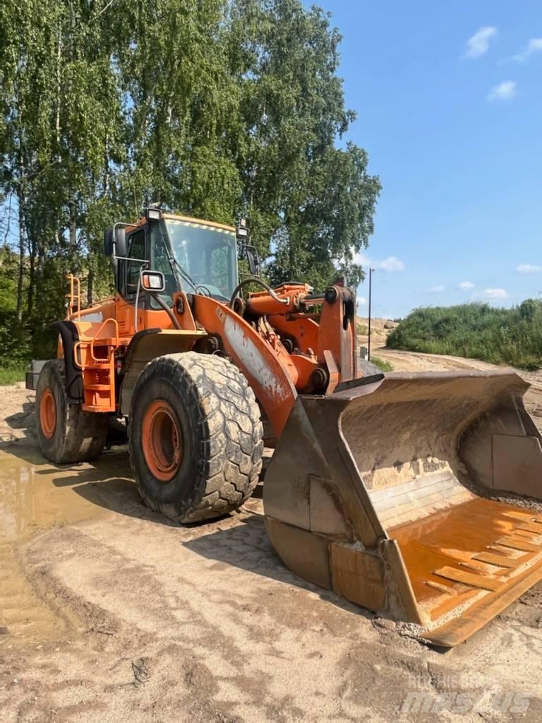 Doosan 420 Kolesové nakladače