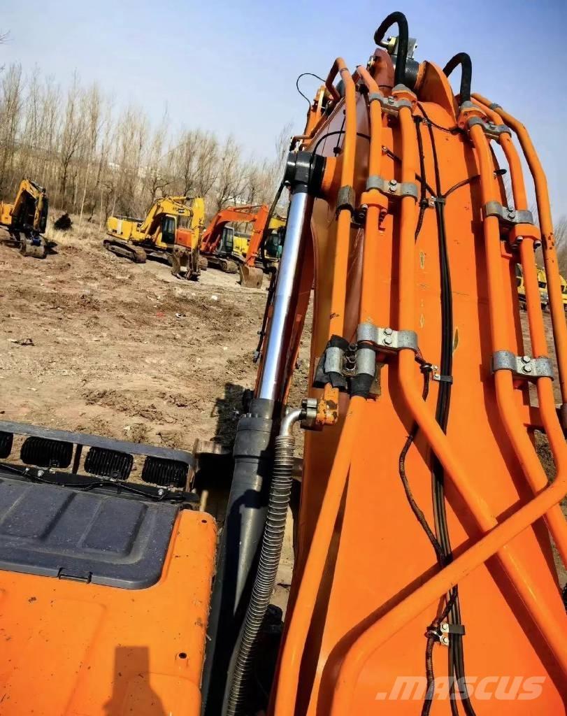 Doosan DX 500 LC Pásové rýpadlá
