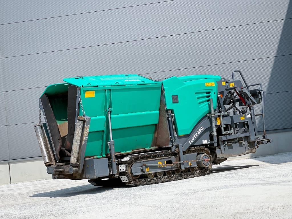 Vögele SUPER 800-3I Finišéry