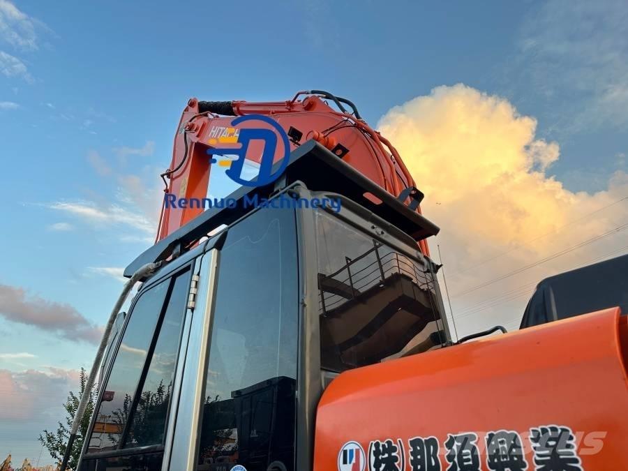 Hitachi ZX 240 Pásové rýpadlá