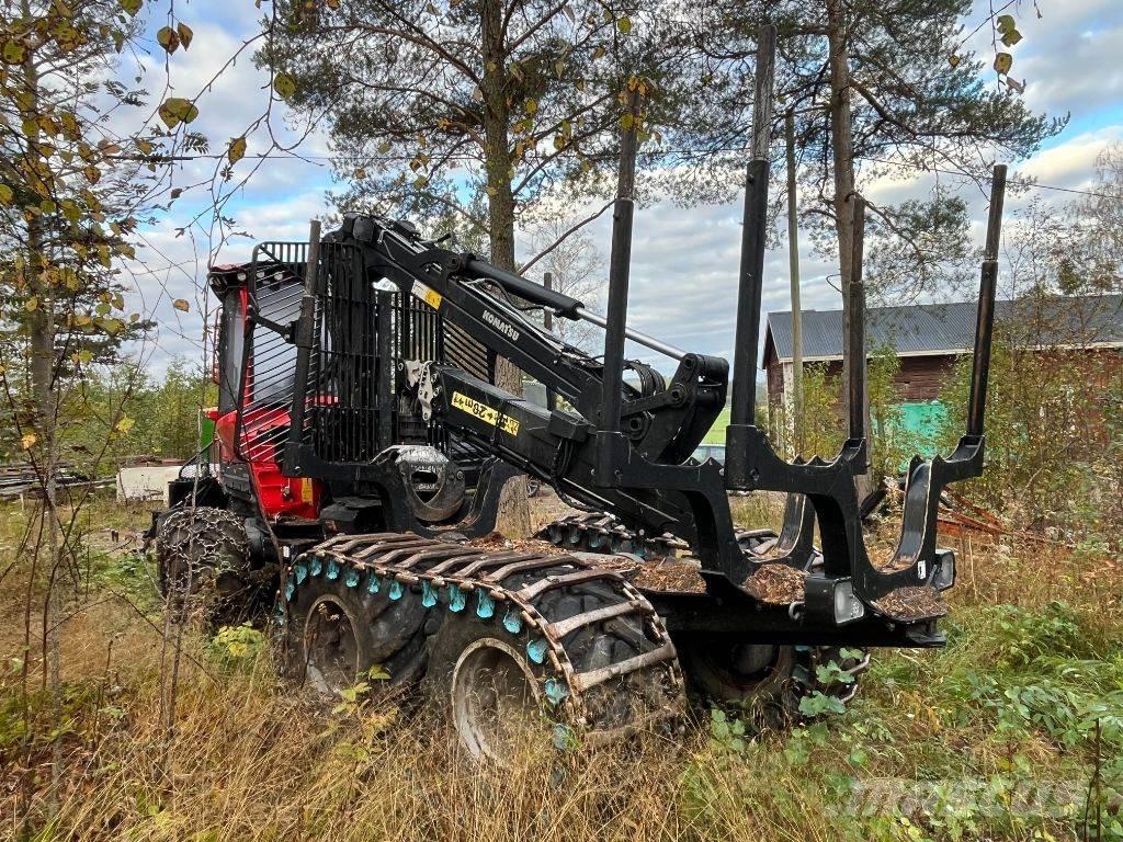 Komatsu 835 Lesné traktory