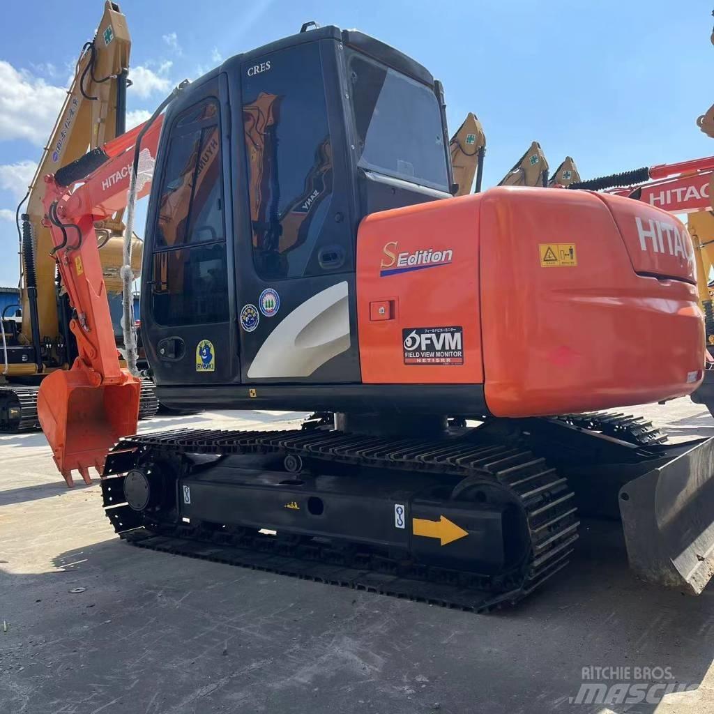 Hitachi ZX 70-5 Midi rýpadlá 7 t - 12 t