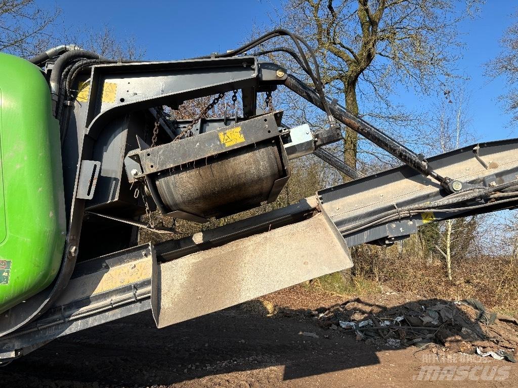 Terex BISON 180 Triedičky