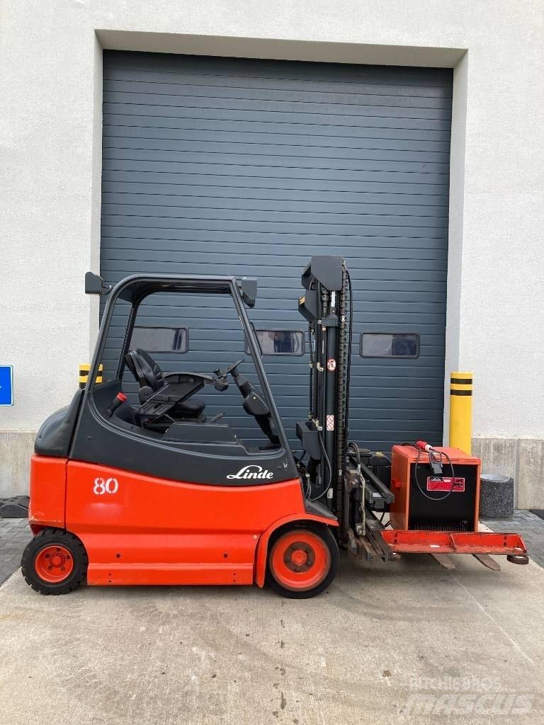 Linde E25/600/336 Vozíky do úzkych uličiek