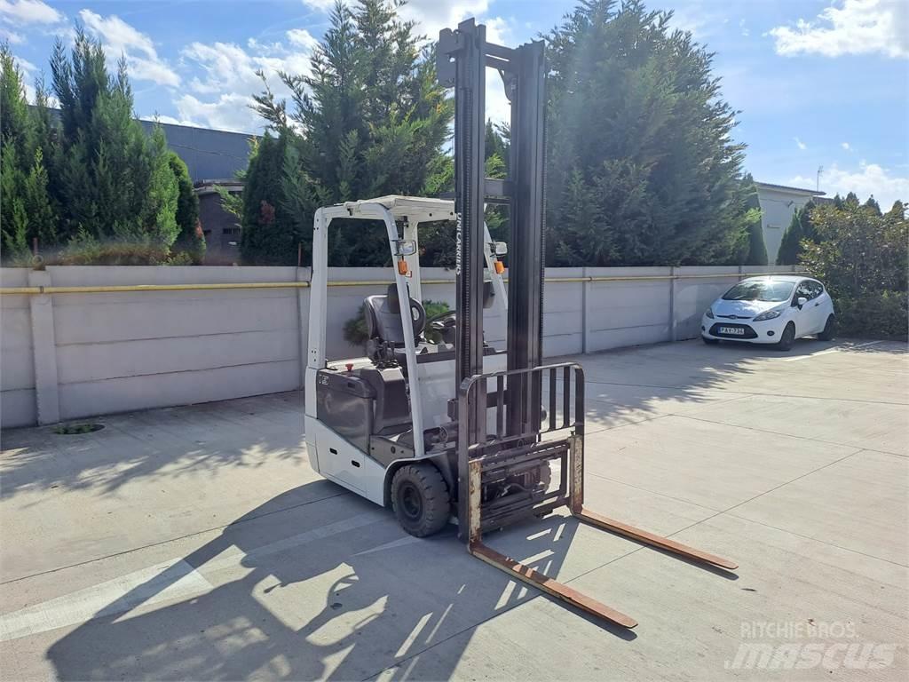 Nissan A1L1N150 Akumulátorové vozíky