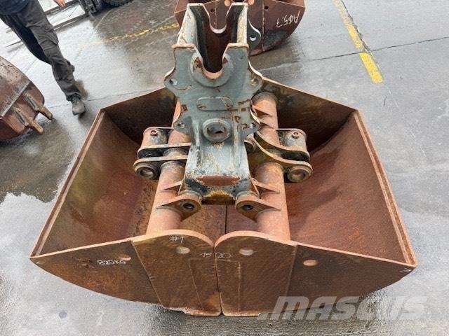 Liebherr 1000 mm Drapáky