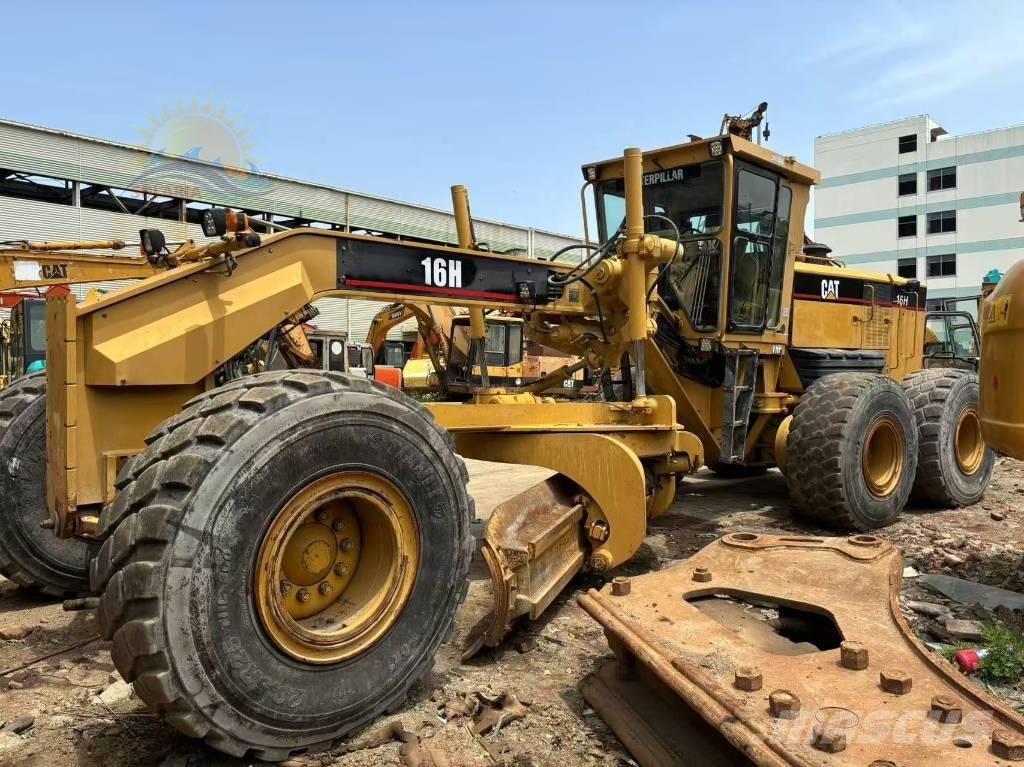 CAT 16 H Grejdery