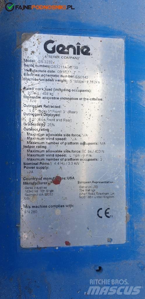 Genie GS 3232 Nožnicové zdvíhacie plošiny