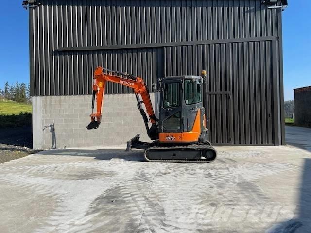 Hitachi u 33 Mini rýpadlá < 7t